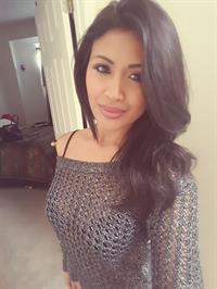 Ana Amando taking a selfie