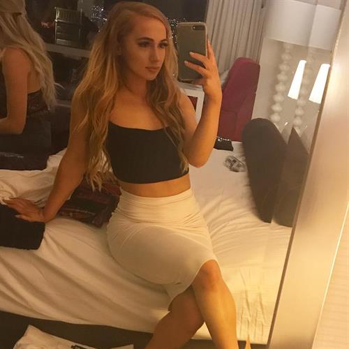 Shaniah Dipuccio taking a selfie