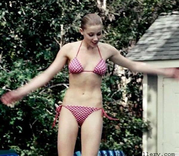 Amber Heard in a bikini