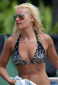 Elisha Cuthbert in a bikini