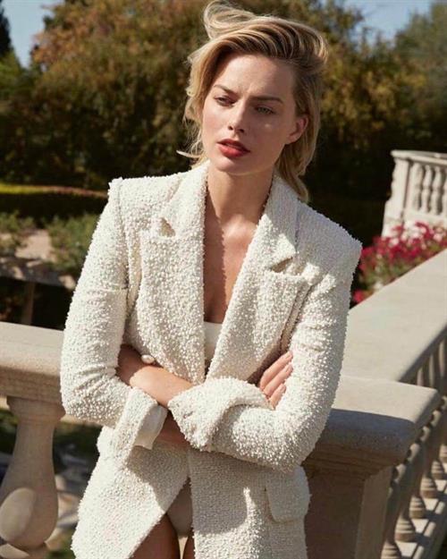Margot Robbie