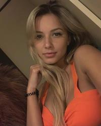 Franceska Fournier taking a selfie