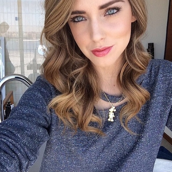 Chiara Ferragni taking a selfie