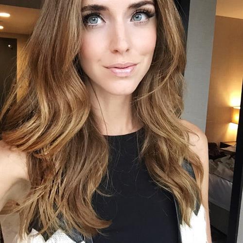 Chiara Ferragni taking a selfie