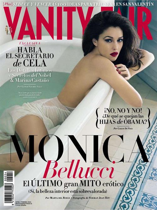 Monica Bellucci in lingerie