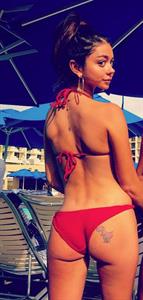 Sarah Hyland in a bikini - ass