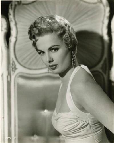 Martha Hyer