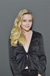 Ava Phillippe