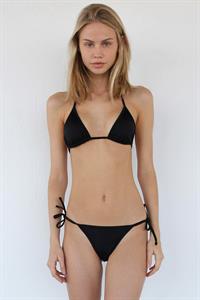 Scarlett Leithold super sexy polaroids/digitals