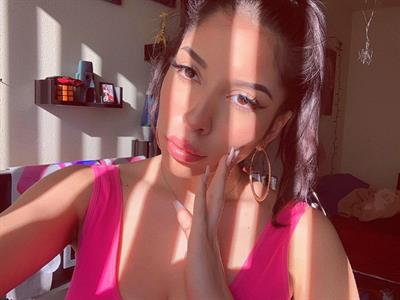 Bianca Sotelo taking a selfie