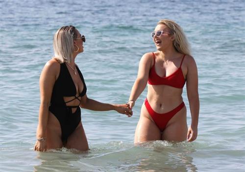 Tallia Storm sexy in a red bikini seen by paparazzi at the beach.











