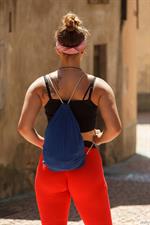 Sera Rossini in Leggings