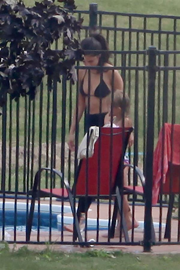 Selena Gomez candid pics in the park