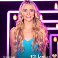 Elizabeth on Love Island