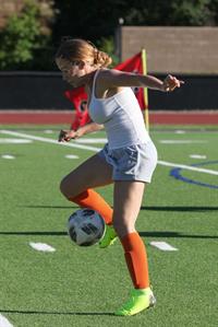 Kendra Wilkinson braless boobs showing her tits pokies seen by paparazzi playing soccer seen by paparazzi.












