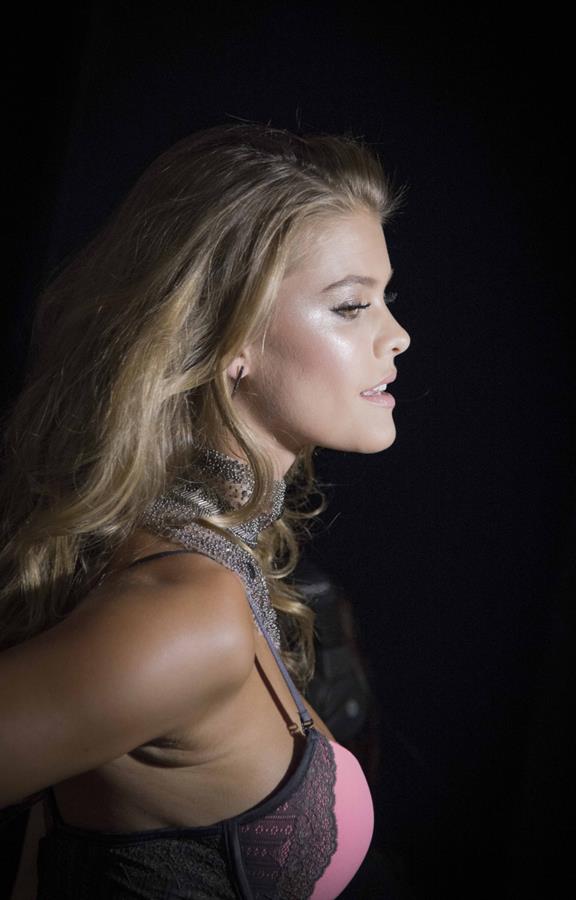 Nina Agdal in lingerie