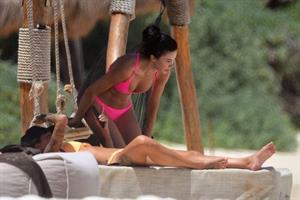 Jayde Nicole Sexy and Tina Louise caught nude by paparazzi showing their topless boobs at the beach.











