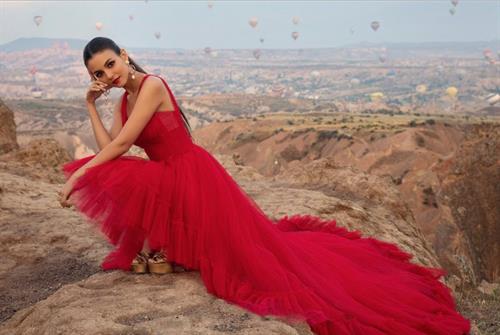 Victoria Justice sexy new photo shoot for Modeliste Magazine.









