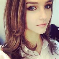 Rachel Cook taking a selfie