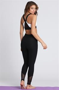 Daniela Lopez in Yoga Pants