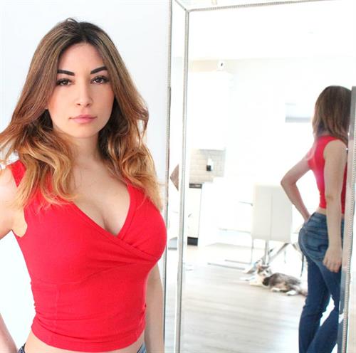 Alinity Divine