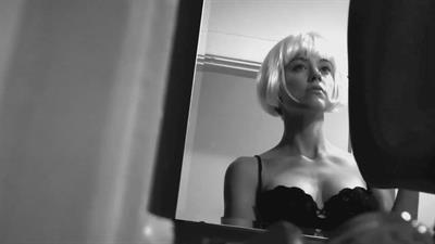 Amber Heard in lingerie