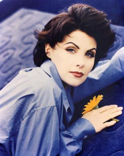 Sherilyn Fenn