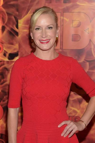 Angela Kinsey
