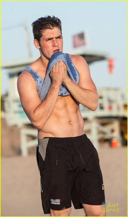 Gregg Sulkin