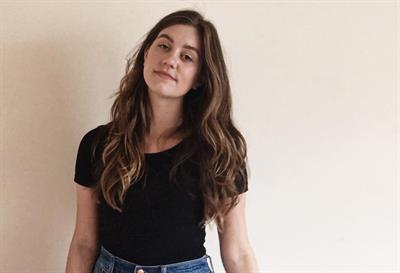 Laura Dreyfuss
