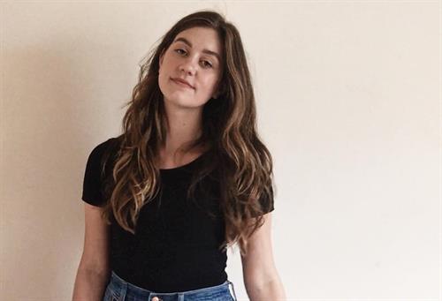 Laura Dreyfuss