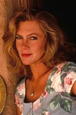 Kathleen Turner
