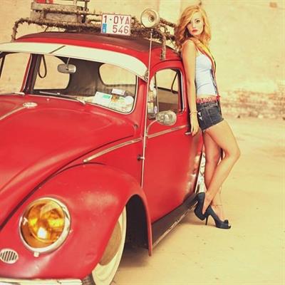 Freyja Vanden Broucke