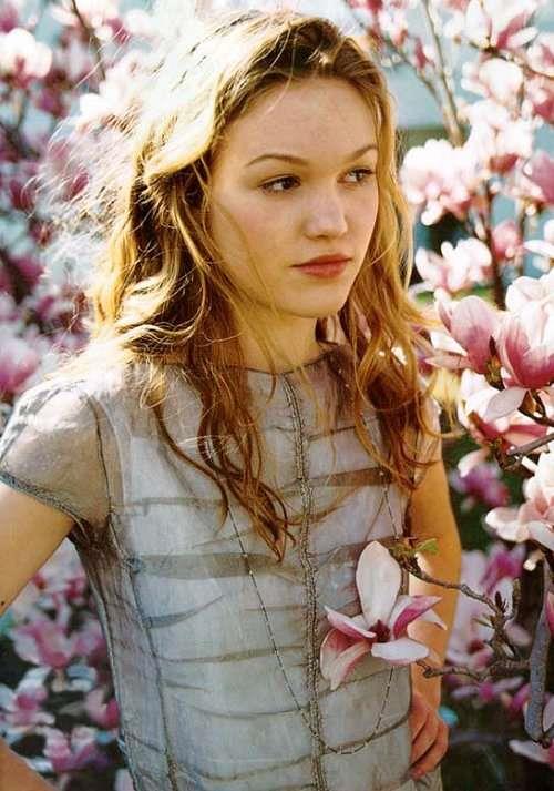 Julia Stiles