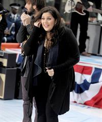 Hillary Scott (Singer)