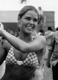Ali MacGraw in a bikini