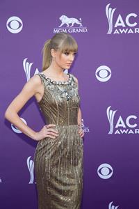 Taylor Swift 48th Annual Academy of Country Music Awards in Las Vegas 4/7/13 