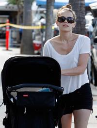 Bethany Joy Lenz-Galeotti