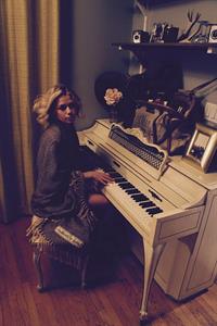 Bethany Joy Lenz-Galeotti