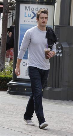 Stephanie Pratt with Robert Buckley in Los Angeles (16.05.2013) 