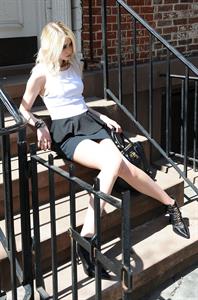 Taylor Momsen on the set of an untitled Tomomi Itano Music Video (09.04.2013) 