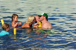 Tori Spelling Celebrates her birthday with family at the St Regis Punta Mita Resort in Mexico (May 20, 2013) 