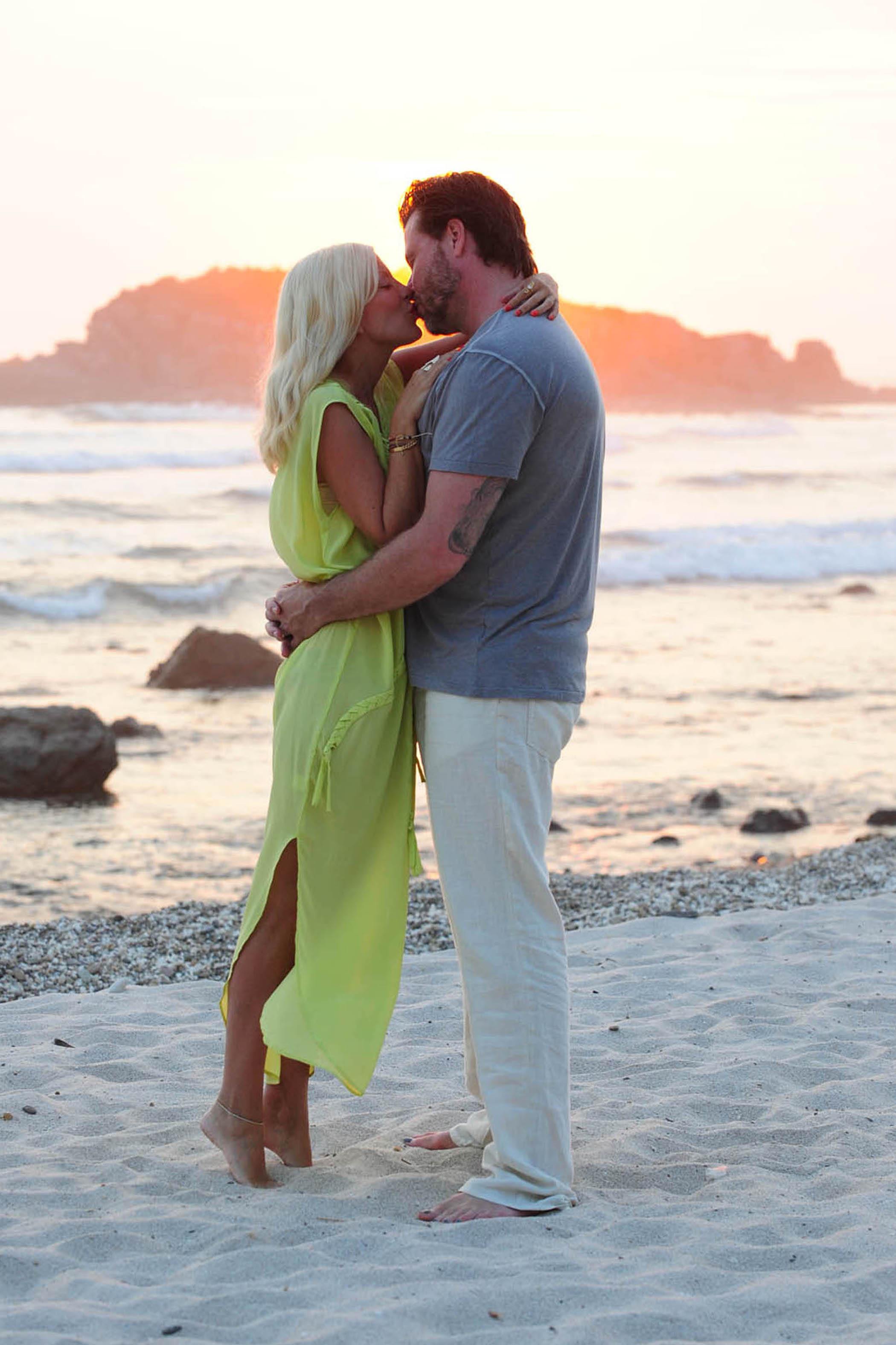 Tori Spelling Celebrates her birthday with family at the St Regis Punta Mita Resort in Mexico (May 20, 2013) 