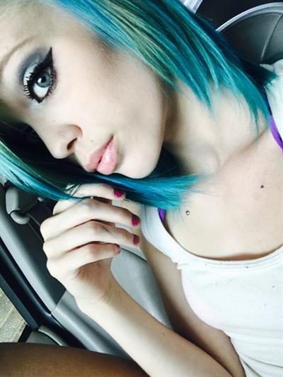 Pandaboo taking a selfie