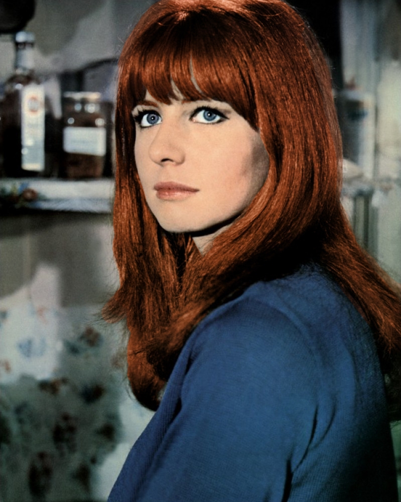 Jane Asher Pictures in an Infinite Scroll - 34 Pictures