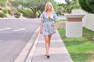 Sophia-III Nude Pictures Lots Of Penetration