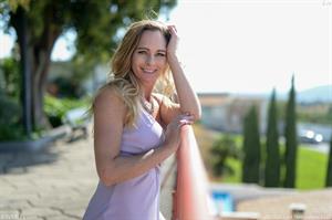 Eve Nude Pictures Morning Pleasure