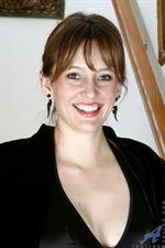 Tall natural milf plays with her pussy on the staircase