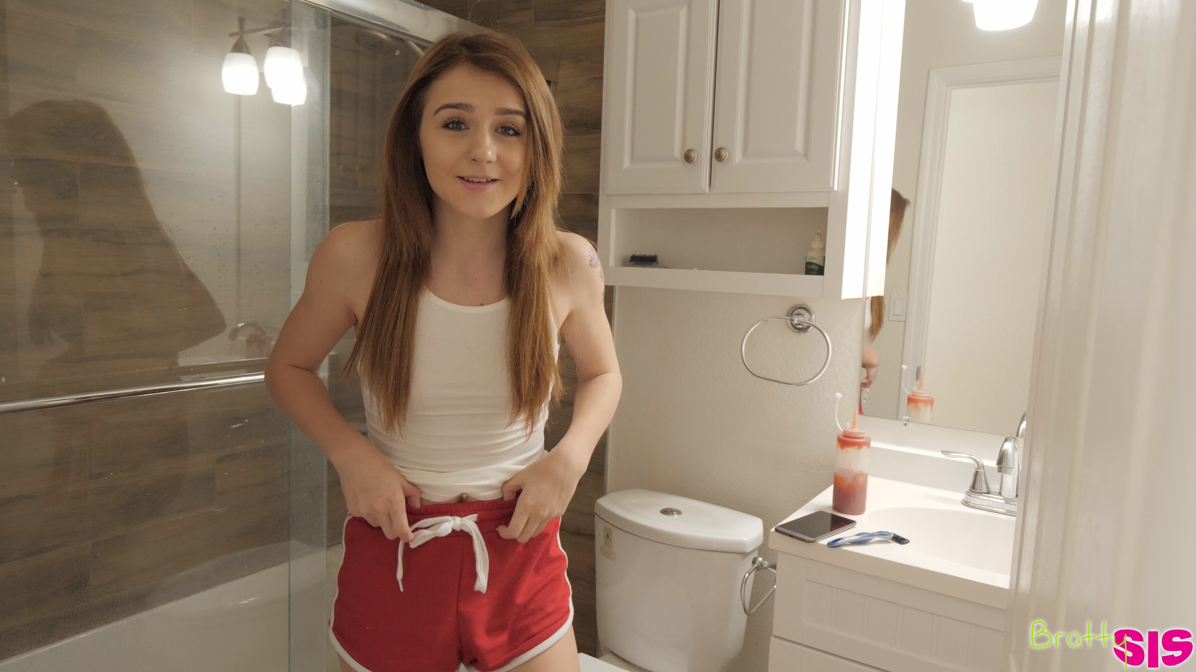 Naive teen Rosalyn Sphinx tries to help her stepbrother and winds up fucking him in her cock craving bare pussy