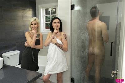 Adopted sisters Kiara Cole and Rosalyn Sphinx get stuck and agree to give their stepbro a threesum if he lets them out